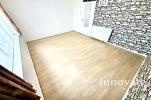Photo 2- click for photo gallery